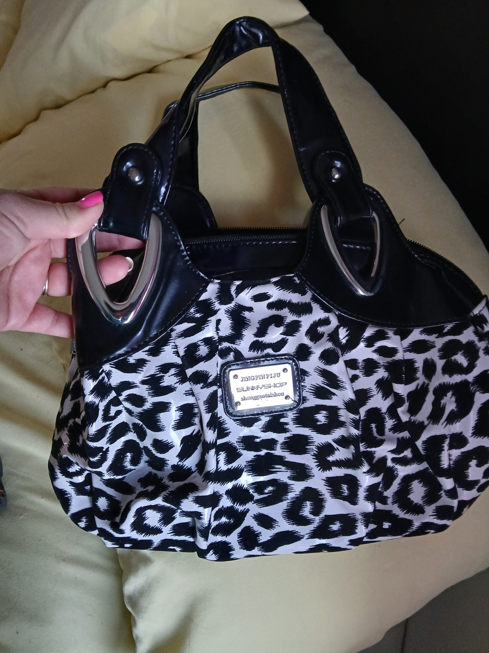 Black & White Leopard Print Women’s Satchel Bag
